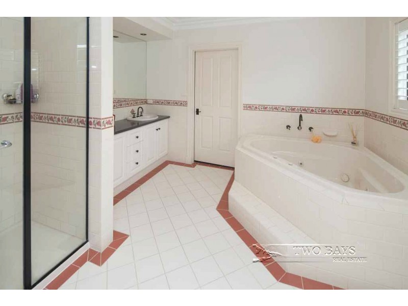 14 Rannoch Avenue, Mount Eliza VIC 3930