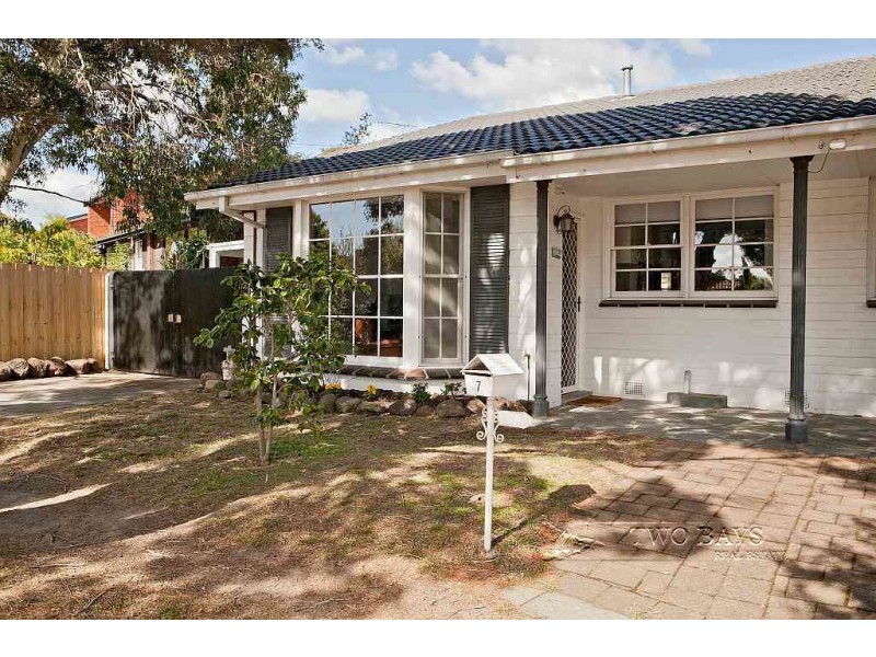 7/137 Mt Eliza Way, Mount Eliza VIC 3930