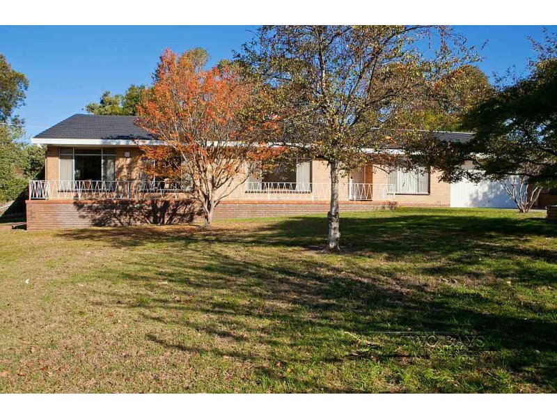 20 Allen Drive, Mount Eliza VIC 3930