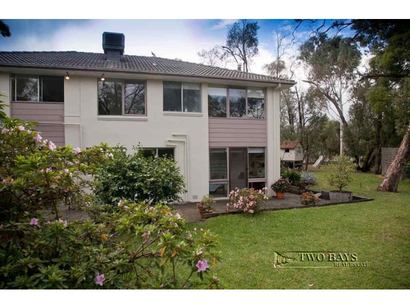 60 Eliza Drive, Mount Eliza VIC 3930