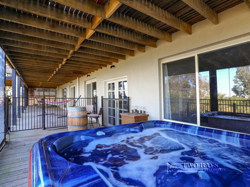 57 Two Bays Road, Mount Eliza VIC 3930