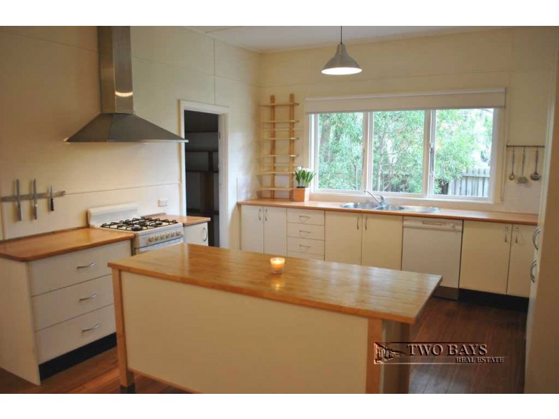 10 Keipha Road, Cranbourne South VIC 3977