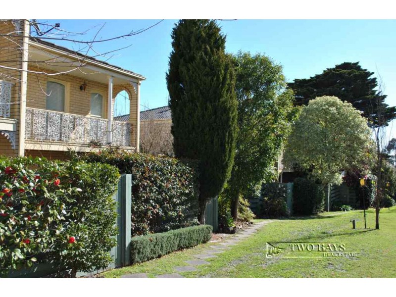 4/19 Clarkestown Avenue, Mount Eliza VIC 3930