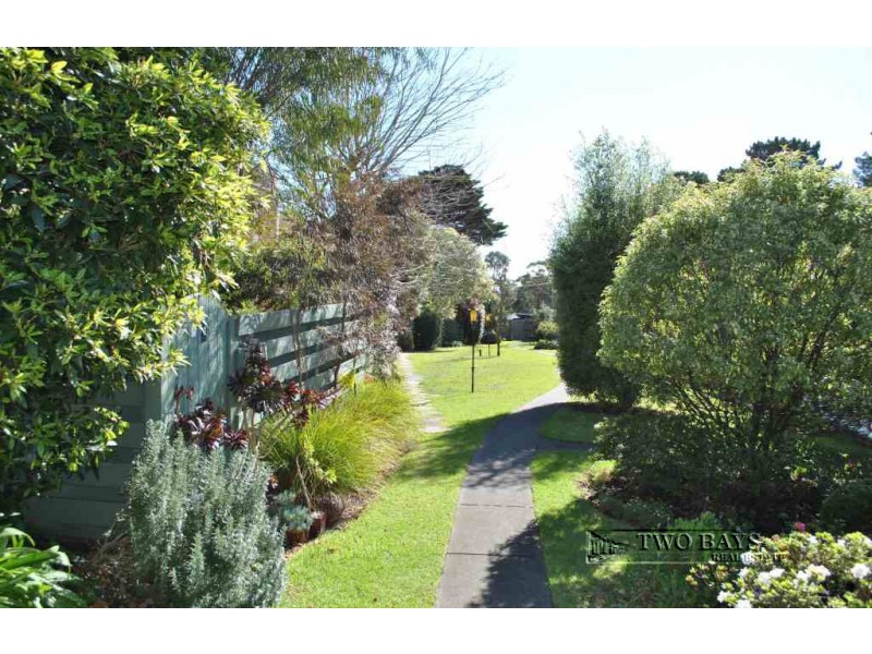 4/19 Clarkestown Avenue, Mount Eliza VIC 3930