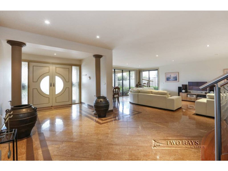 6 Tourello Road, Mount Eliza VIC 3930