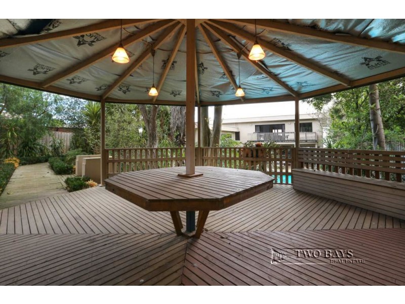 6 Tourello Road, Mount Eliza VIC 3930