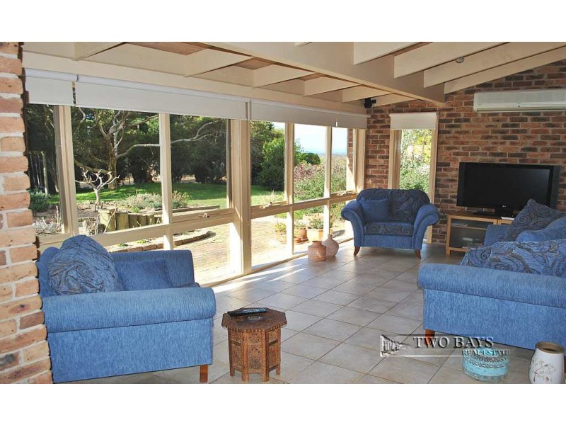 22 Glenbrook Close, Frankston South VIC 3199