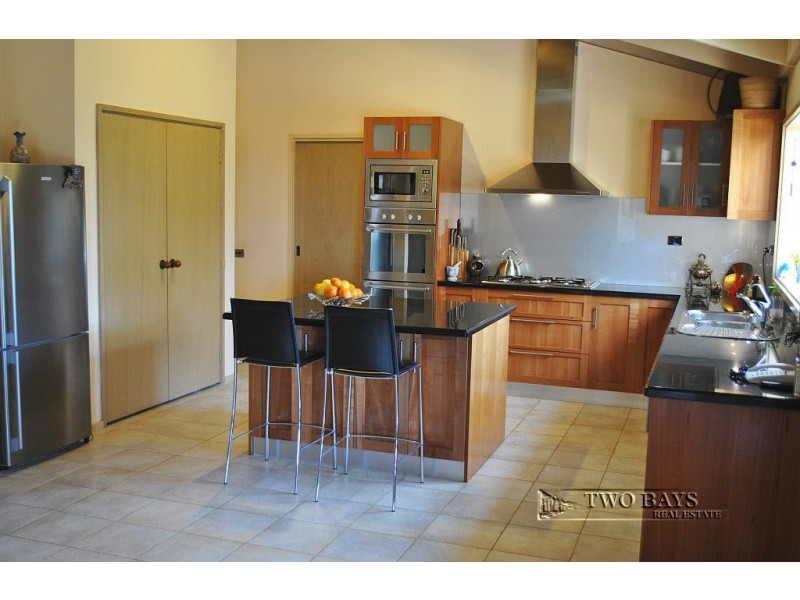 22 Glenbrook Close, Frankston South VIC 3199