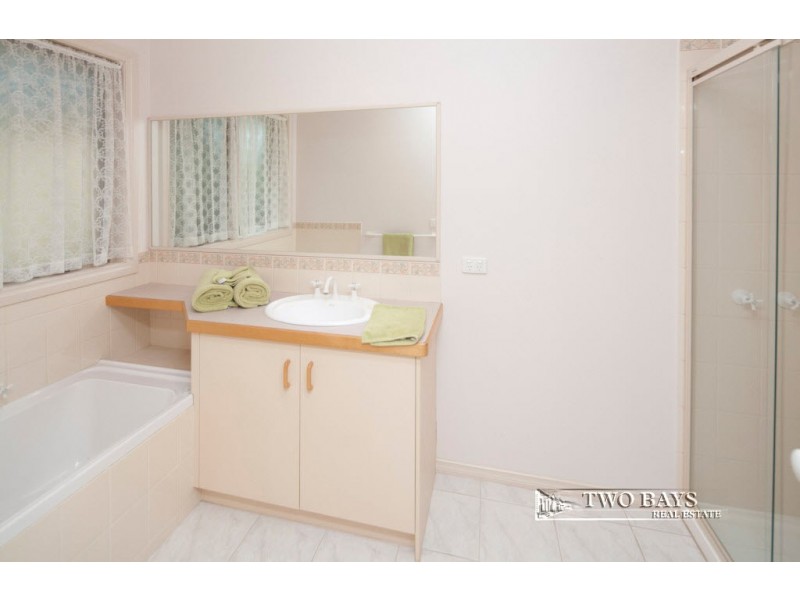 1/26 Clarkestown Avenue, Mount Eliza VIC 3930