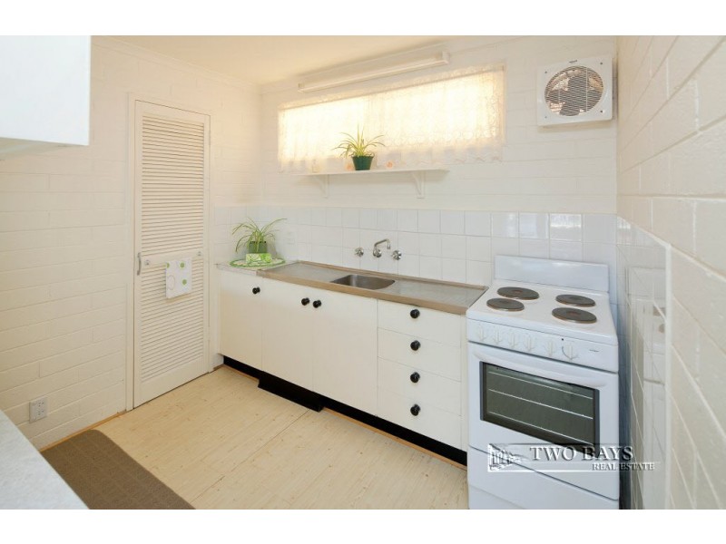 2/168 Canadian Bay Road, Mount Eliza VIC 3930