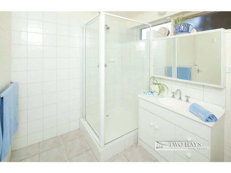 2/168 Canadian Bay Road, Mount Eliza VIC 3930