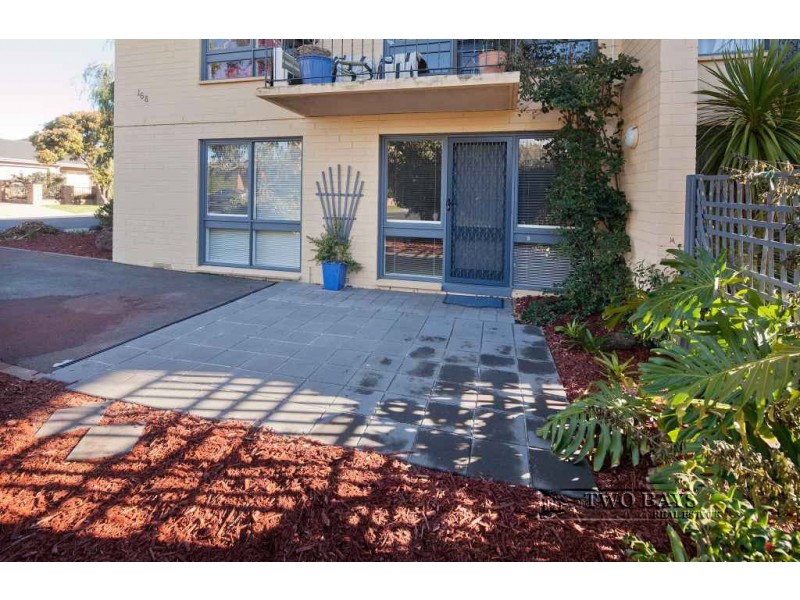 2/168 Canadian Bay Road, Mount Eliza VIC 3930