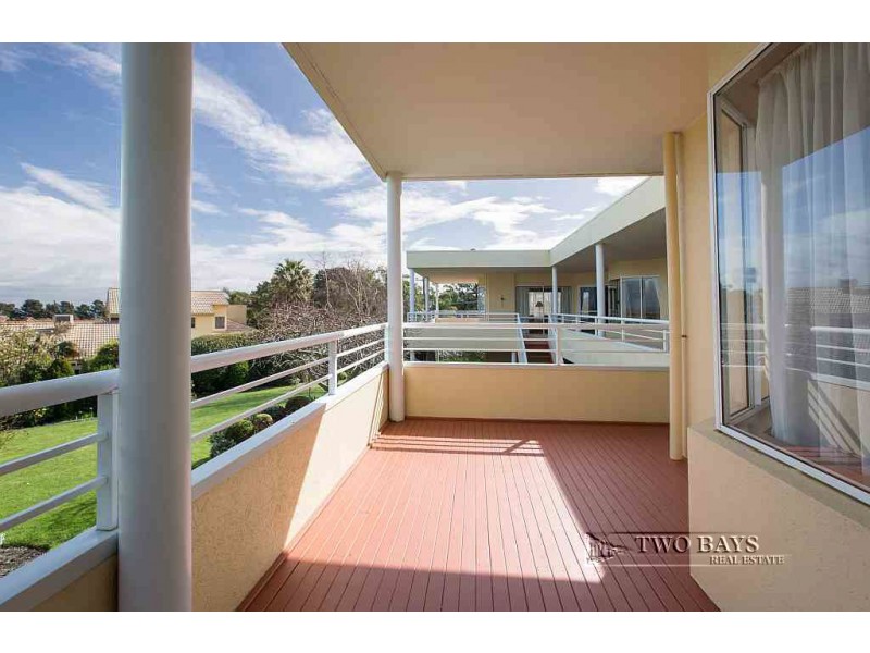 126 Tower Road, Mount Eliza VIC 3930