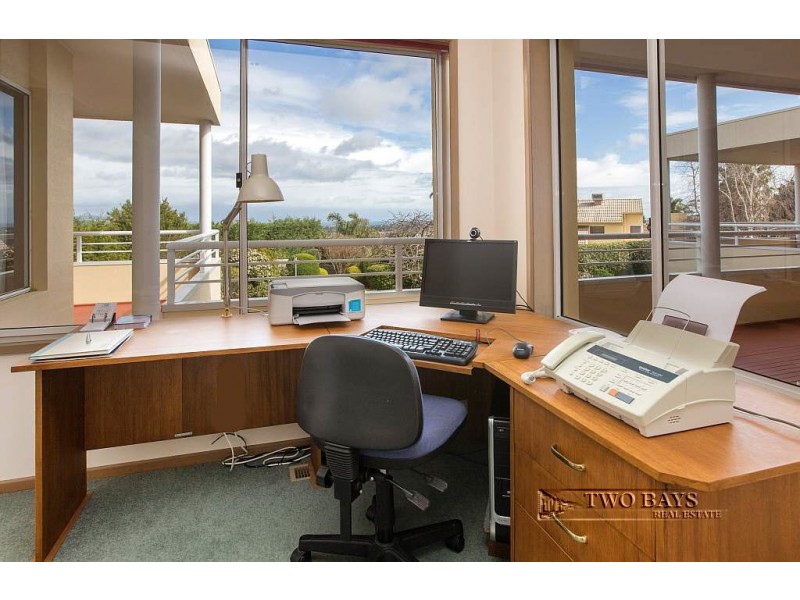 126 Tower Road, Mount Eliza VIC 3930