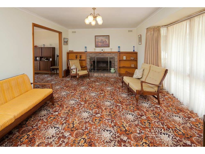 74 Wimborne Avenue, Mount Eliza VIC 3930