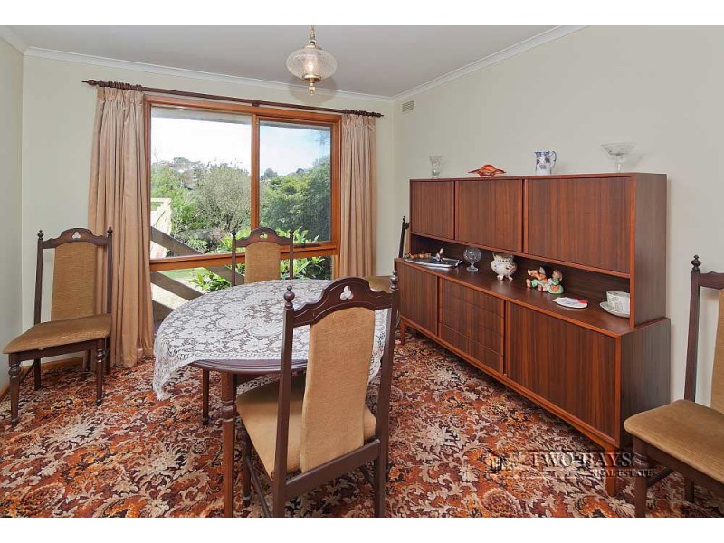 74 Wimborne Avenue, Mount Eliza VIC 3930