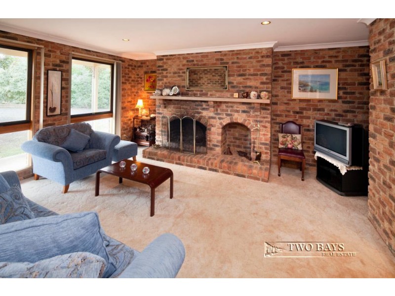 22 Glenbrook Close, Frankston South VIC 3199