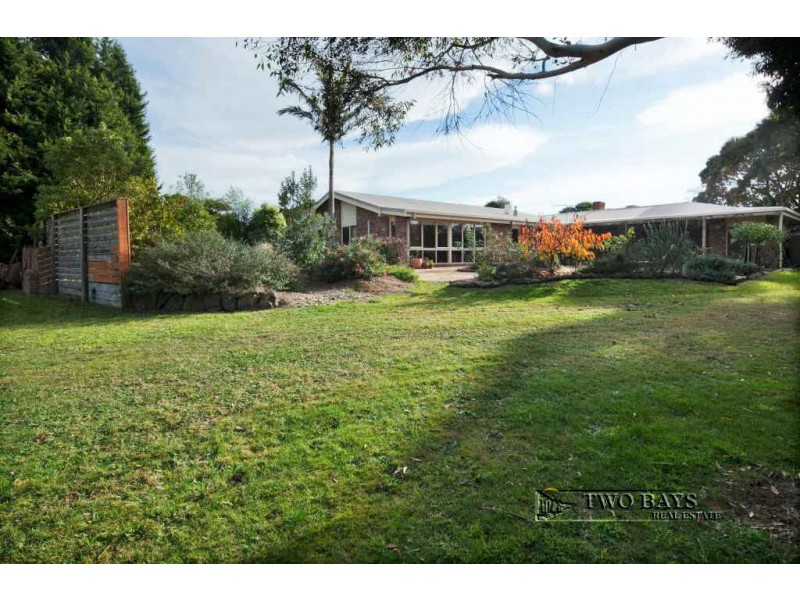22 Glenbrook Close, Frankston South VIC 3199
