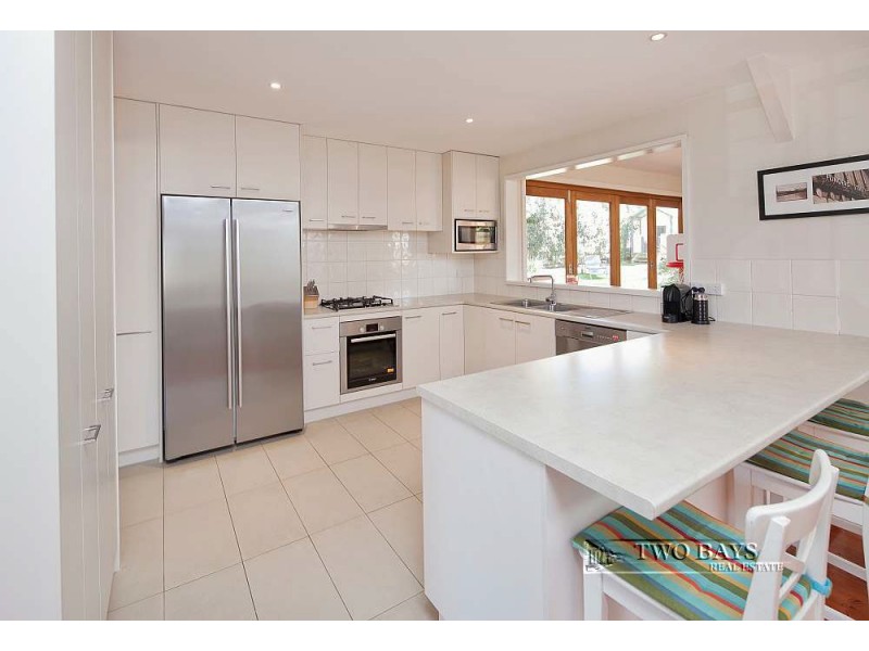 67 Summerhill Crescent, Mount Eliza VIC 3930