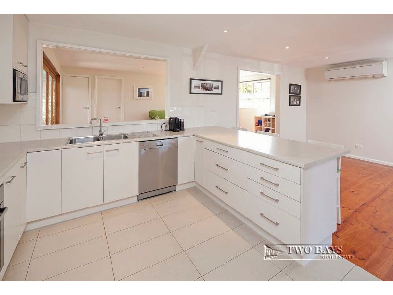 67 Summerhill Crescent, Mount Eliza VIC 3930