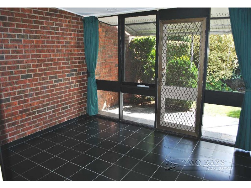 2/139 Mt Eliza Way, Mount Eliza VIC 3930