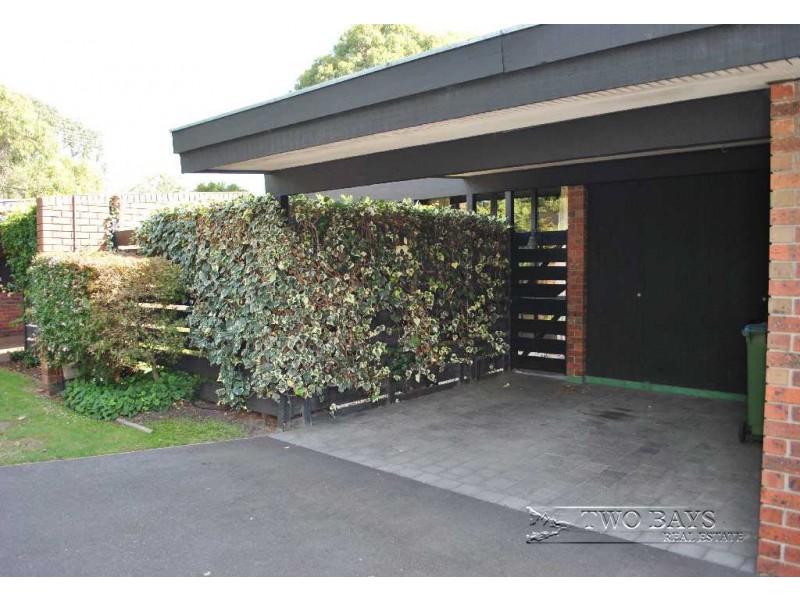 2/139 Mt Eliza Way, Mount Eliza VIC 3930