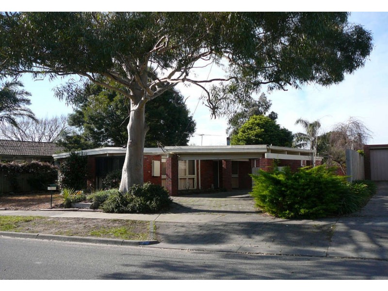 25 Naranga Crescent, Frankston VIC 3199