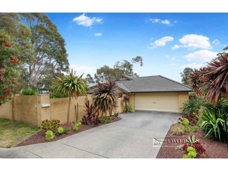 16 Autumn Crescent, Mount Eliza VIC 3930