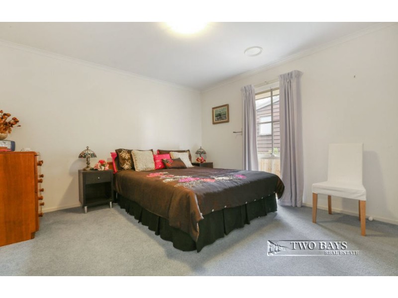 16 Autumn Crescent, Mount Eliza VIC 3930