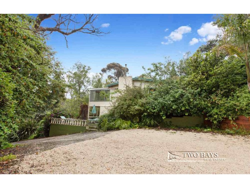 2 Vue Road, Mount Eliza VIC 3930