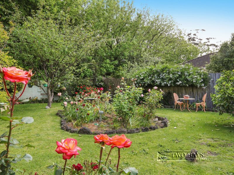 1/1A The Grove, Frankston South VIC 3199