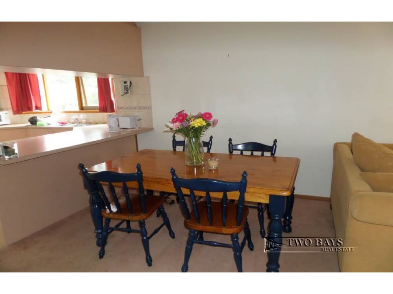 1 & 1A Petrel Close, Mount Eliza VIC 3930