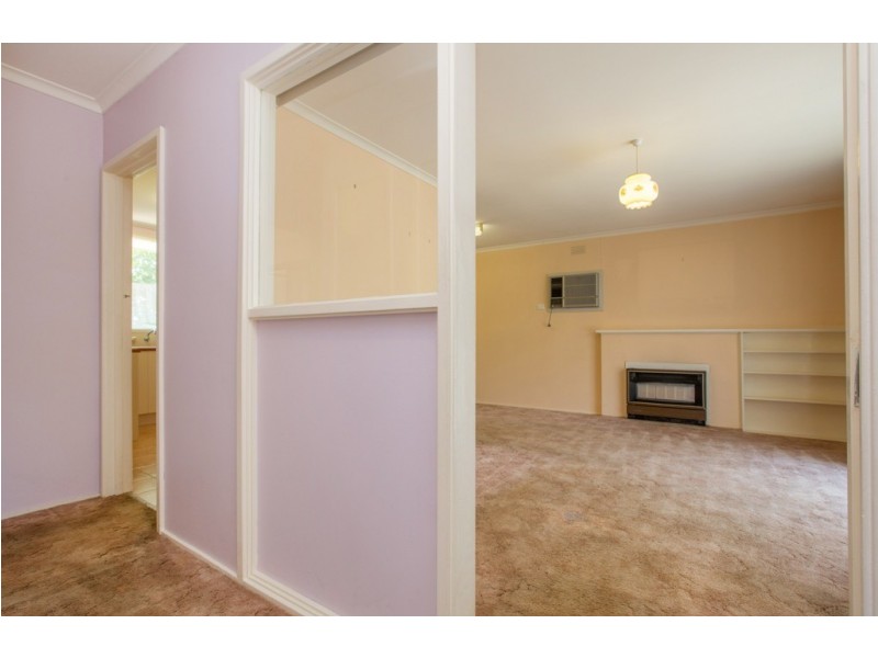 9 Leawarra Parade, Frankston VIC 3199