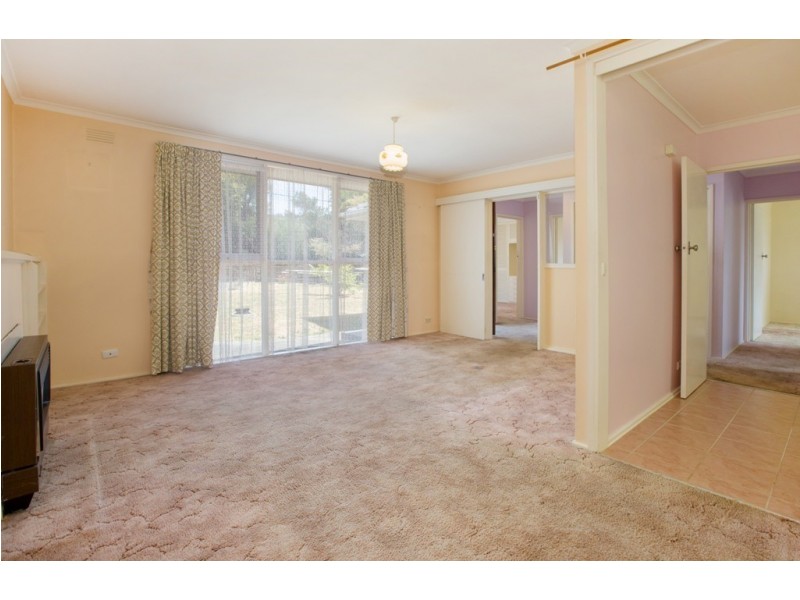 9 Leawarra Parade, Frankston VIC 3199