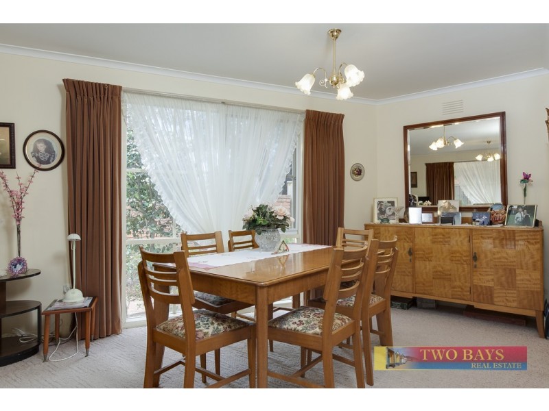 1/5 Betty Avenue, Mount Eliza VIC 3930