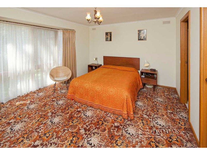 74 Wimborne Avenue, Mount Eliza VIC 3930