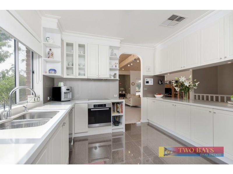 51 Alicudi Avenue, Frankston South VIC 3199