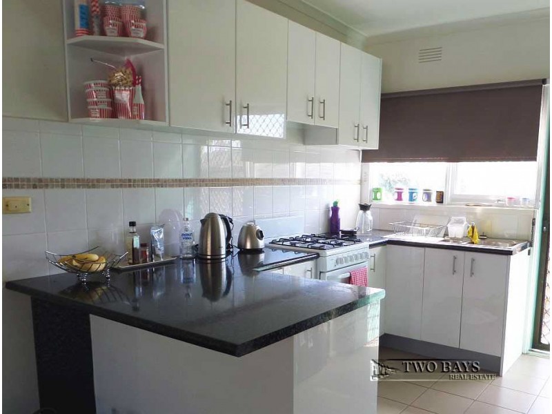 1/11 Leicester Avenue, Mount Eliza VIC 3930