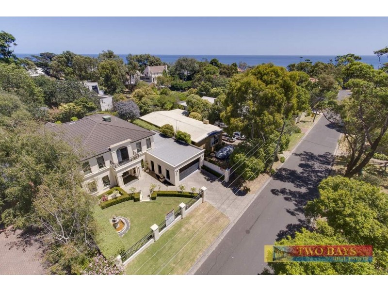 14 Rannoch Avenue, Mount Eliza VIC 3930