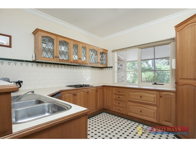 5 Victory Place, Mount Eliza VIC 3930