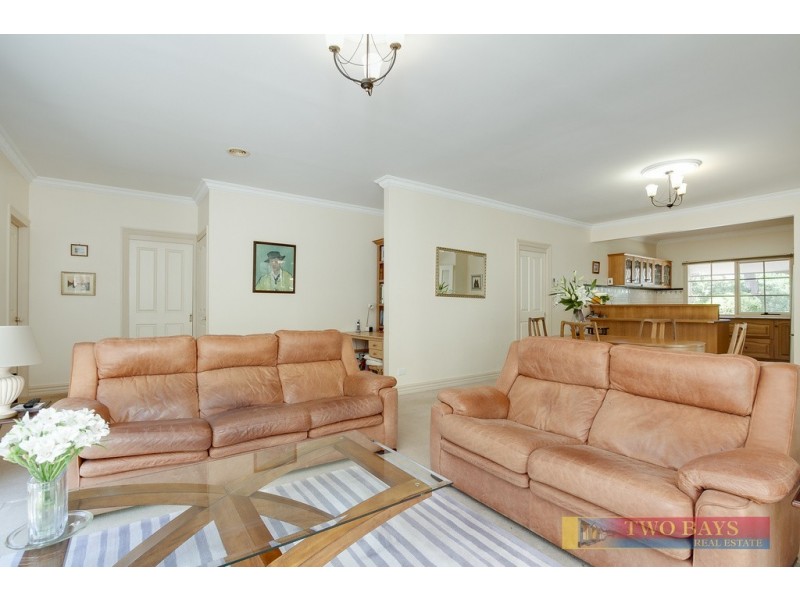 5 Victory Place, Mount Eliza VIC 3930