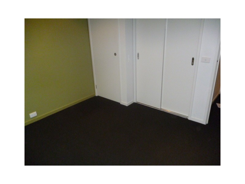 32/174 Esplanade East, Port Melbourne VIC 3207