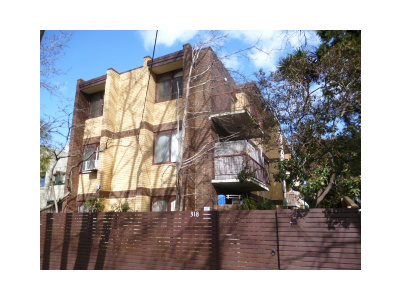 9/318 Dandenong Road, St Kilda East VIC 3183
