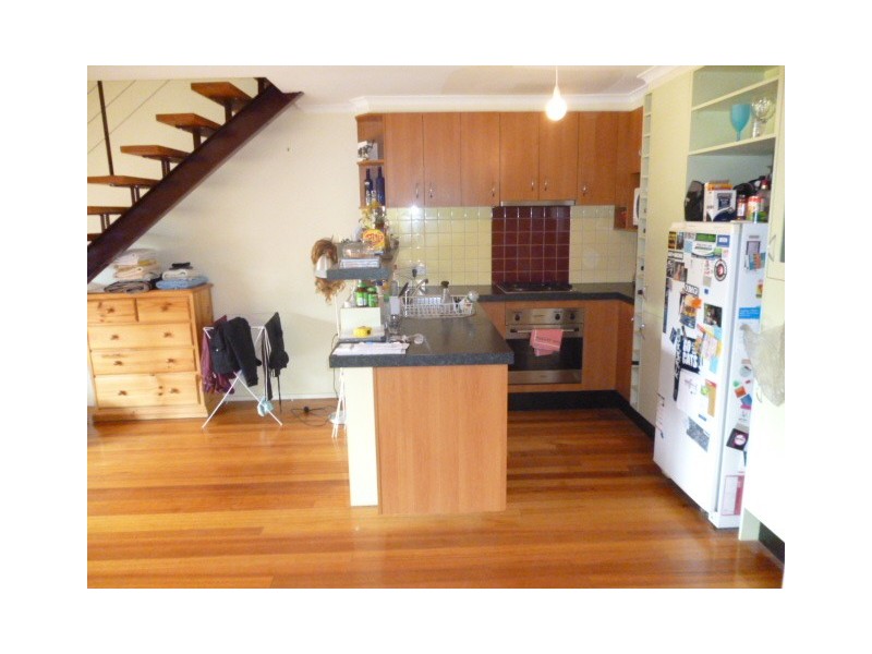 42 Warrs Avenue, Preston VIC 3072