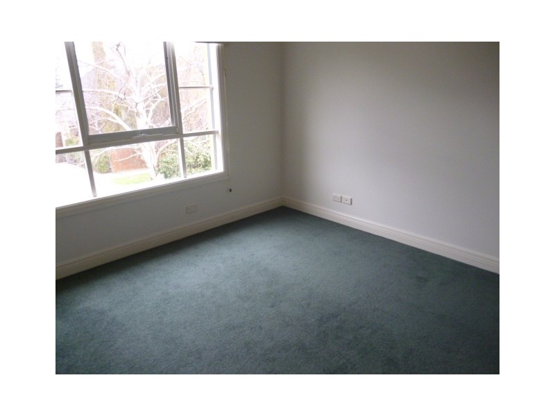 1/15 Fitzgibbon Crescent, Caulfield North VIC 3161