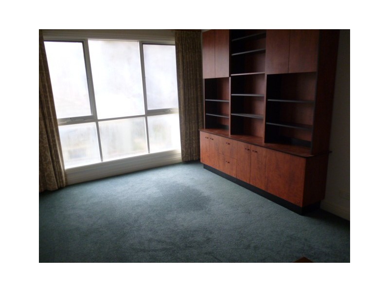 1/15 Fitzgibbon Crescent, Caulfield North VIC 3161