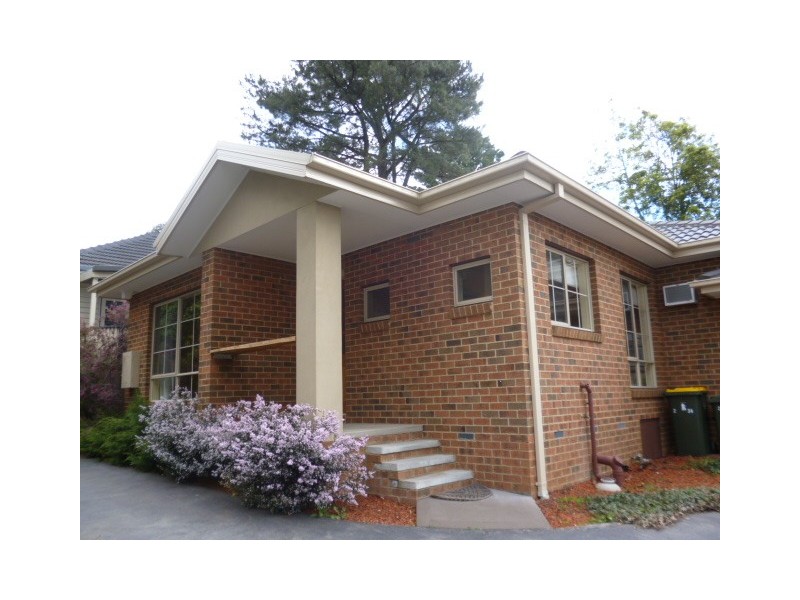 2/34 Warnes Road, Mitcham VIC 3132