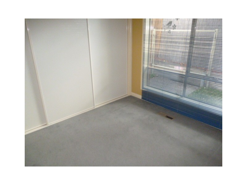 2/34 Warnes Road, Mitcham VIC 3132