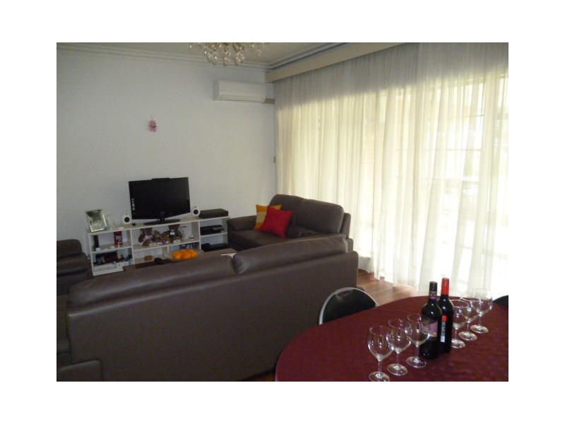 18 Rockingham Street, Kew VIC 3101