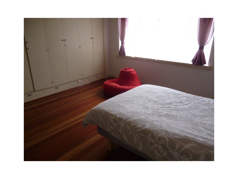 18 Rockingham Street, Kew VIC 3101